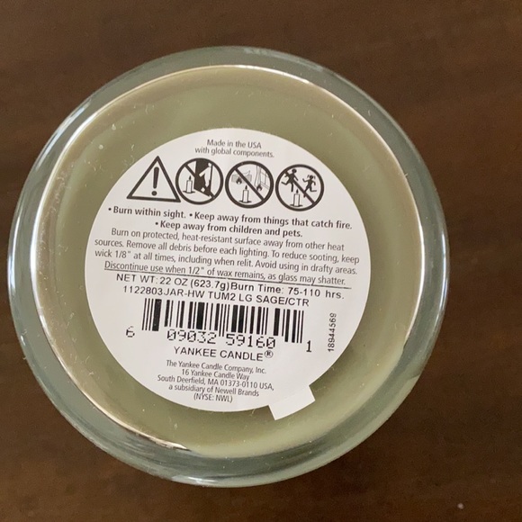 Yankee Candle Sage & Citrus - Picture 2 of 4